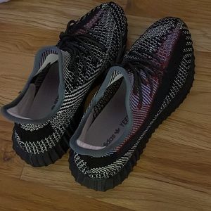 Adidas Yeezy 350 V2 ‘Yecheil’